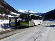 Skibus à la station inférieure Ladurns