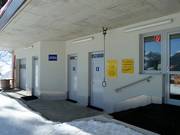 Des installations sanitaires bien entretenues à de nombreuses stations de remontées mécaniques