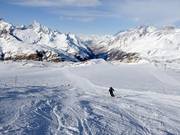 Piste de descente rapide du Furggsattel au Schwarzsee
