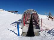 Förderband Bergstation - Tapis roulant/Moving Carpet recouvert d’une galerie
