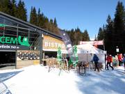 Bistrot à la station de vallée Medvědín