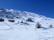 Vue sur les pistes difficiles et de niveau intermédiaire à Unterrat