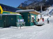 Zone de caisses et installations sanitaires au Sonnenhang Sunracer