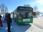 La navette de ski relie les remontées mécaniques de la vallée à Ramsau.