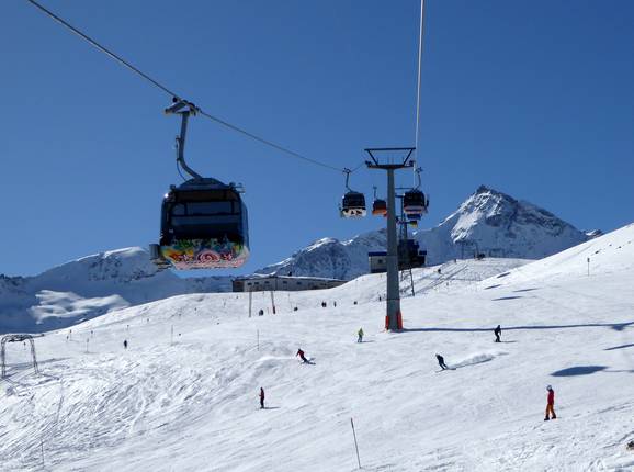Tanatzhöhi - 8 places | Télécabine (monocâble à mouvement unidirectionnel)