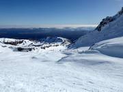 Vue depuis le téléski Valley vers la station supérieure de la télécabine Sky Waka