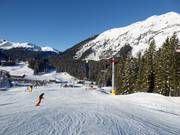 Large et facile piste au Egghof Sun Jet