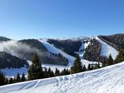 Vue depuis le Sommo Alto sur le domaine skiable