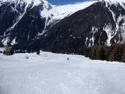Piste d'entraînement facile dans la zone de la vallée aux remontées mécaniques Köfelelifte