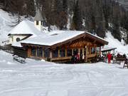 Bar rustique Jochgeier à côté de la Schlickeralm