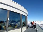 Restaurant recommandé : Panoramarestaurant Piz Nair