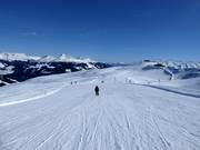 Les pistes du Zweitausender sont larges et faciles.