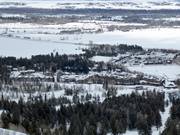 Vue sur les hébergements du Teton Village