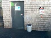 Poubelles à la station de vallée