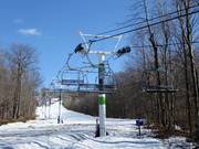 Mont Saint-Bruno Quadruple C - 4 places | Télésiège à pinces fixes