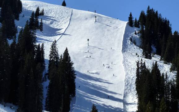 Domaines skiables pour skieurs confirmés et freeriders Kitzbühel – Skieurs confirmés, freeriders KitzSki – Kitzbühel/Kirchberg