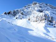 Pentes de freeride sous le Graustock