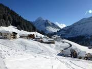 Vue sur les hébergements à Damüls