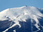 Vue sur les pistes au sommet Bjelašnica