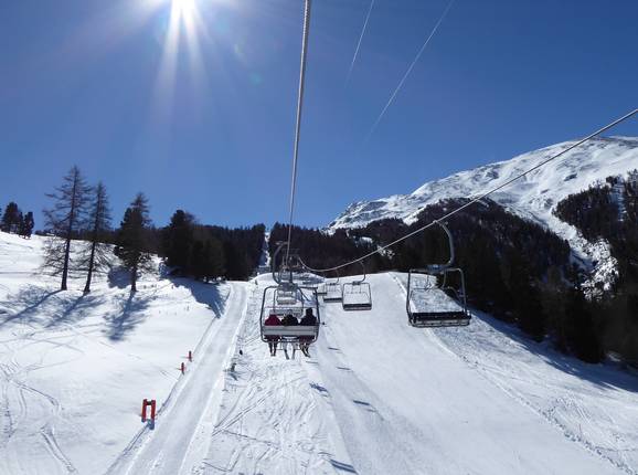 Moosalp-Express (Ried-Chalterboden) - 3 places | Télésiège à pinces fixes