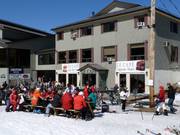 Le Café à la station de vallée
