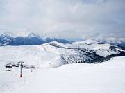 La crête entre Légette et Mont Vores offre de nombreuses pentes dégagées.