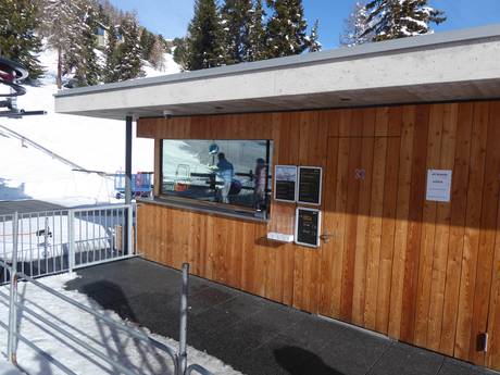 Alpes de l'Albula: Propreté des domaines skiables – Propreté St. Moritz – Corviglia