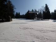 Piste à la station de vallée
