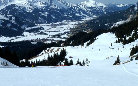 Le plus haut domaine skiable dans la Tannheimer Tal (vallée de Tannheim) – domaine skiable Füssener Jöchle – Grän