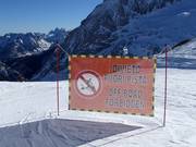 Il est interdit de quitter les pistes