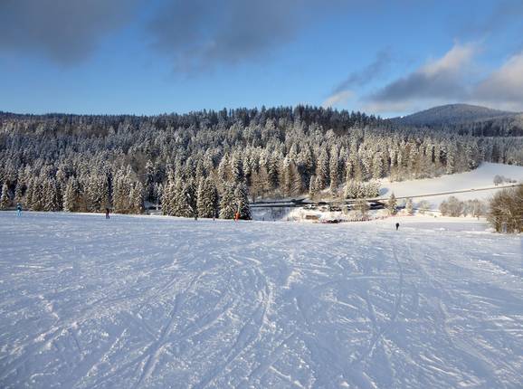 Piste facile et large au téléski de Mühlberg