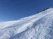 Pistes de poudreuse en dessous du Piz Mundaun