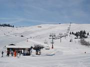 Des pistes douces et larges au télésiège Manant