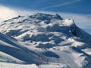 Vue sur la montagne Freeriderberg Weissfluh
