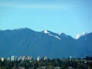 Vue de Vancouver sur le domaine skiable Grouse Mountain