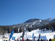 Vue depuis le Village sur le domaine skiable Panorama
