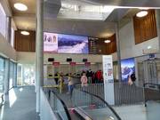 Pôle de transports publics très bien entretenu à Fiesch