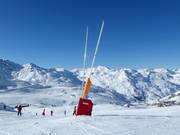 Canons à neige dans le domaine skiable Les 3 Vallées