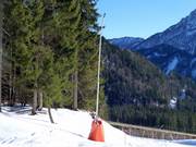 Enneigement par canons à neige sur la piste Wurzerabfahrt