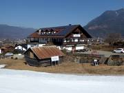 Hôtel Hausberg au-dessus de la station de la vallée