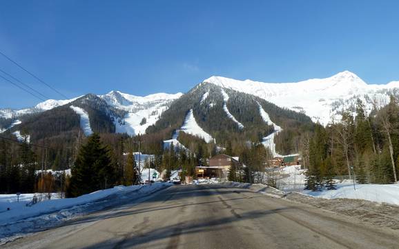 Chaînon Lizard: Accès aux domaines skiables et parkings – Accès, parking Fernie