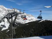 Zachhofalmbahn - 4 places | Télésiège rapide (débrayable) avec capots de protection