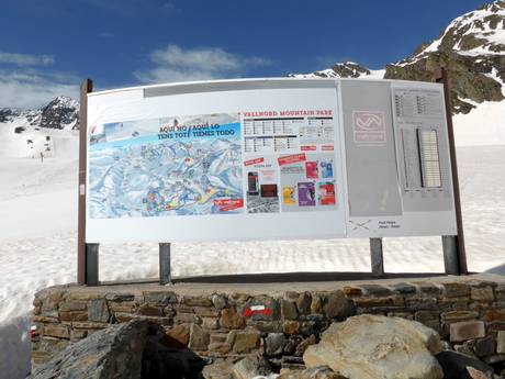 Pyrénées Andorranes: indications de directions sur les domaines skiables – Indications de directions Ordino Arcalís