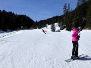 Descente facile vers la station intermédiaire Bergläger