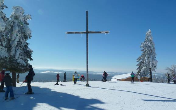 Le plus haut domaine skiable dans l' arrondissement de Freyung-Grafenau – domaine skiable Mitterdorf (Almberg) – Mitterfirmiansreut