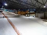 Vue sur la piste principale