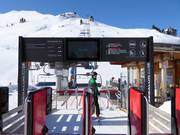 Accès uniforme à tous les remontées mécaniques avec informations