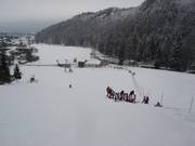 À vos marques, prêts, partez – course de ski pour enfants
