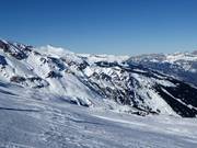 Vue sur le domaine skiable Pizol