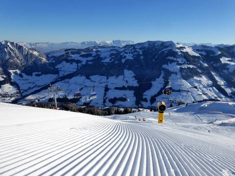 Préparation des pistes Alpes de Kitzbühel – Préparation des pistes Ski Juwel Alpbachtal Wildschönau